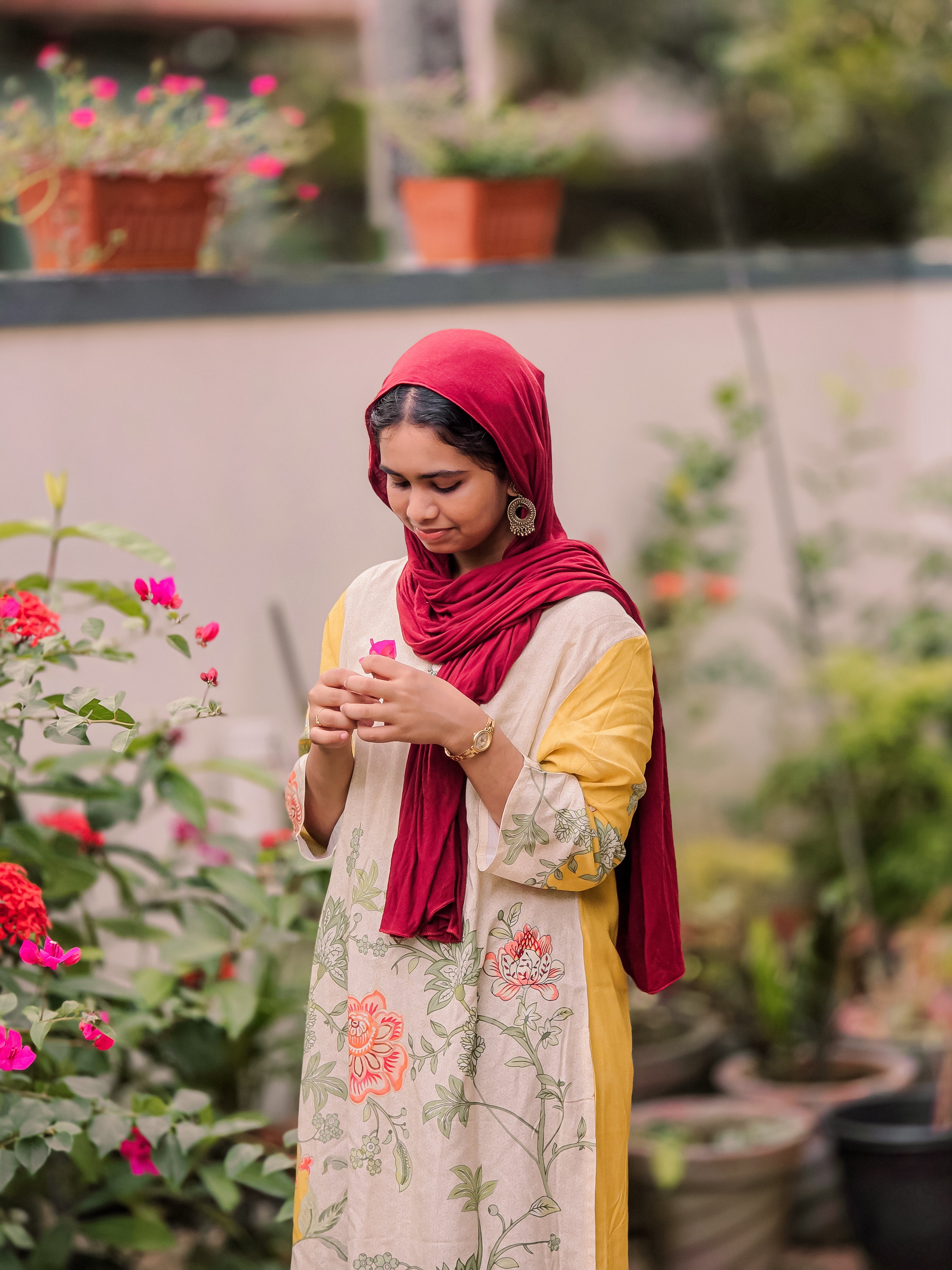 Elnore Women's Floral Long Top