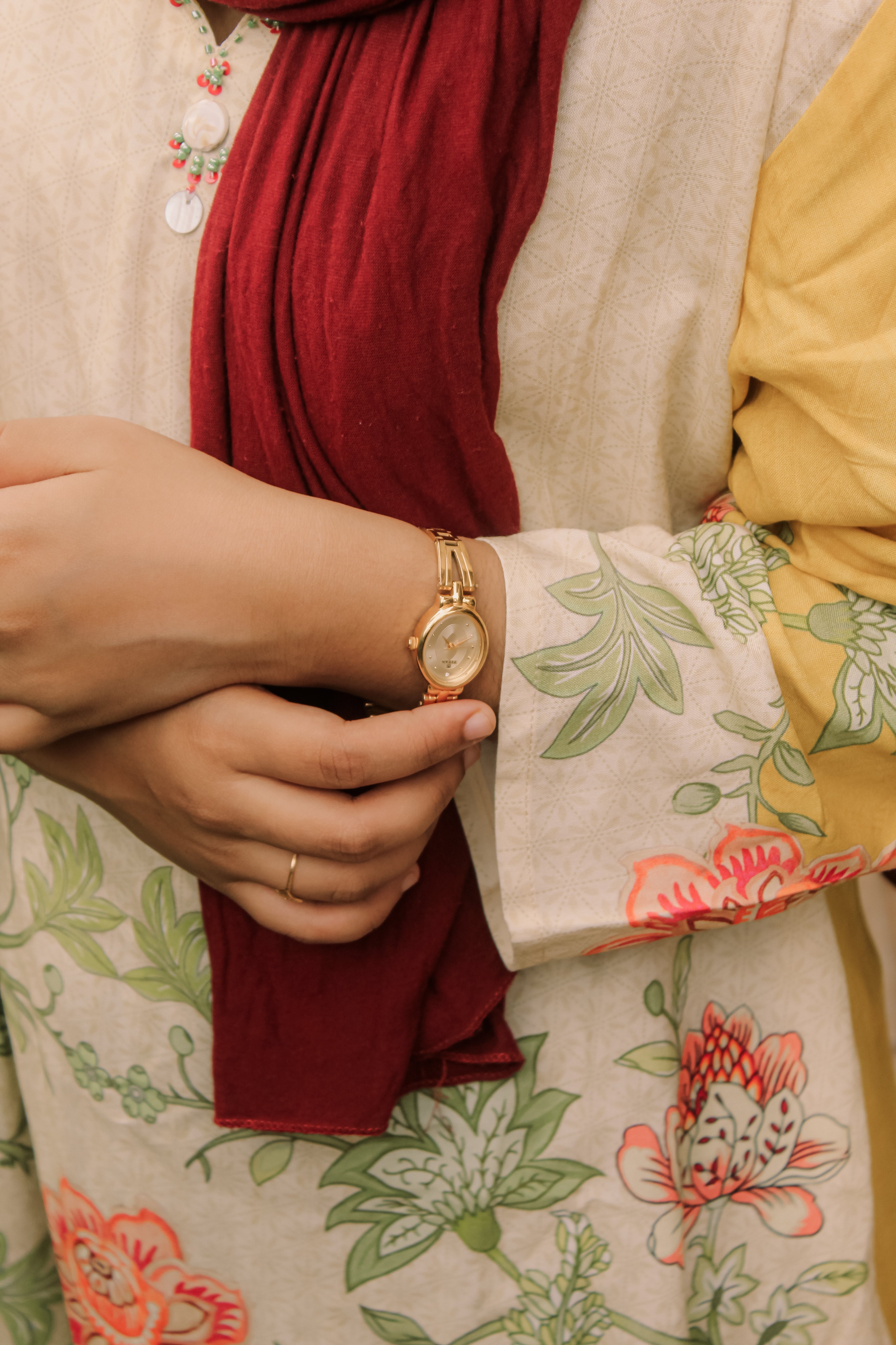 Elnore Women's Floral Long Top